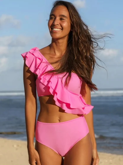 Cut Out Ruffle One Piece Swimsuit - Image 3